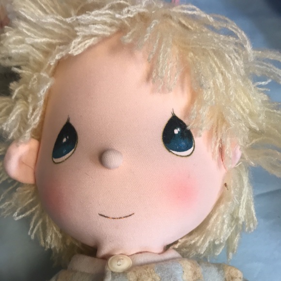 Precious moments doll and puzzle - Picture 5 of 12